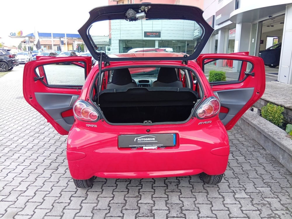 Toyota Aygo usata a Brescia (9)