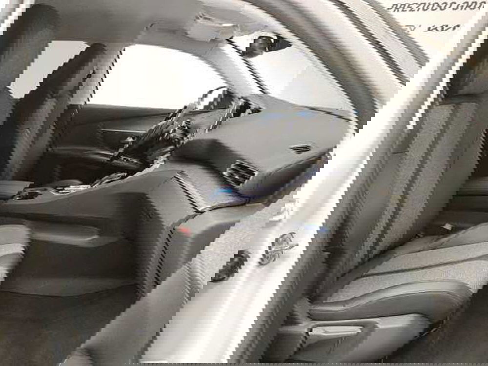 Peugeot 3008 usata a Teramo (15)