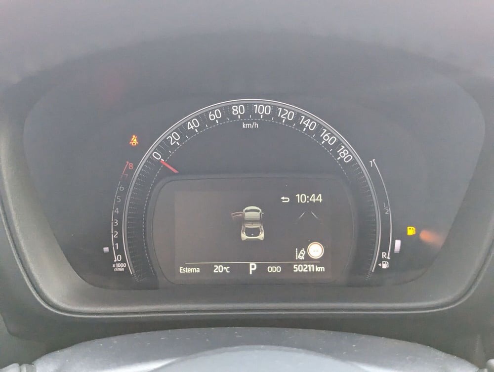 Toyota Aygo X usata a Pescara (6)