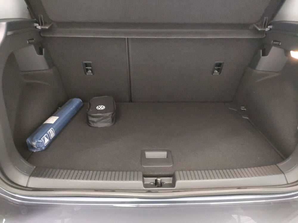 Volkswagen T-Cross nuova a Bologna (18)