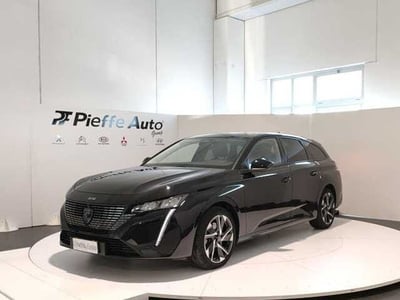 Peugeot 308 SW PureTech Turbo 130 S&amp;S Allure Pack del 2022 usata a Teramo