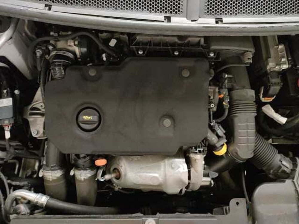 Peugeot 3008 usata a Teramo (9)