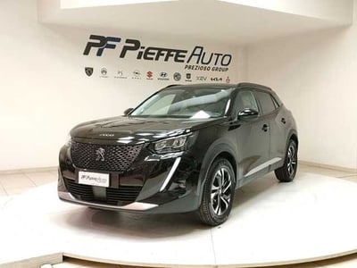 Peugeot 2008 PureTech 130 S&amp;S EAT8 Allure Pack del 2022 usata a Teramo