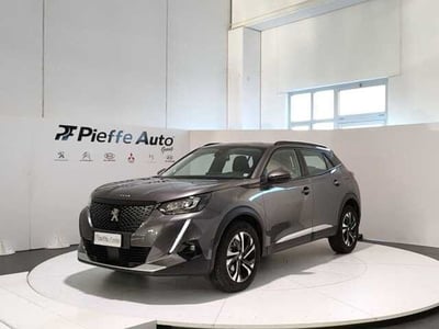 Peugeot 2008 PureTech 100 S&amp;S Allure del 2020 usata a Teramo