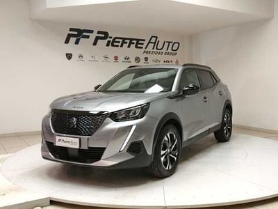 Peugeot 2008 PureTech 130 S&amp;S EAT8 Allure Pack del 2023 usata a Teramo
