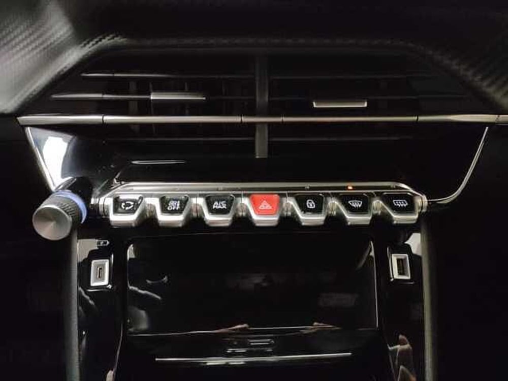 Peugeot 2008 usata a Teramo (20)