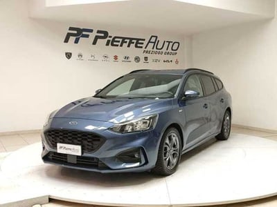Ford Focus Station Wagon 1.5 EcoBlue 120 CV automatico SW ST-Line del 2021 usata a Teramo