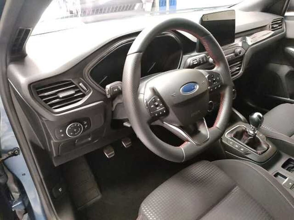 Ford Focus Station Wagon usata a Teramo (11)