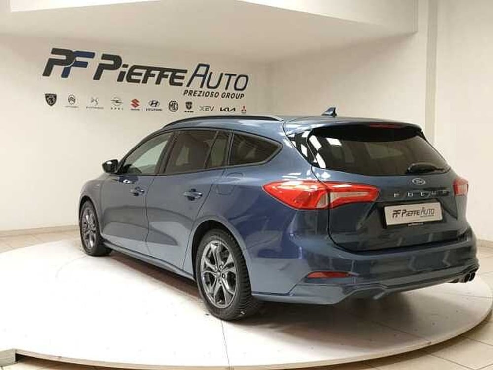 Ford Focus Station Wagon usata a Teramo (3)