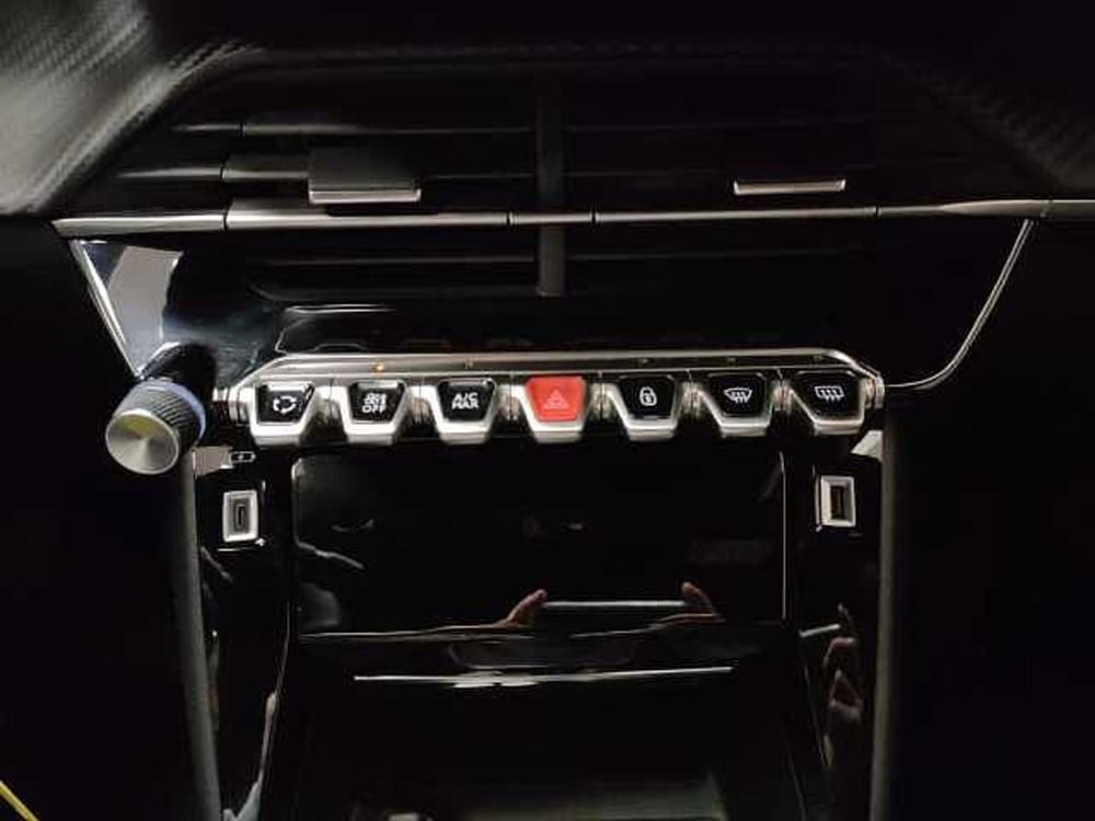 Peugeot 2008 usata a Teramo (20)