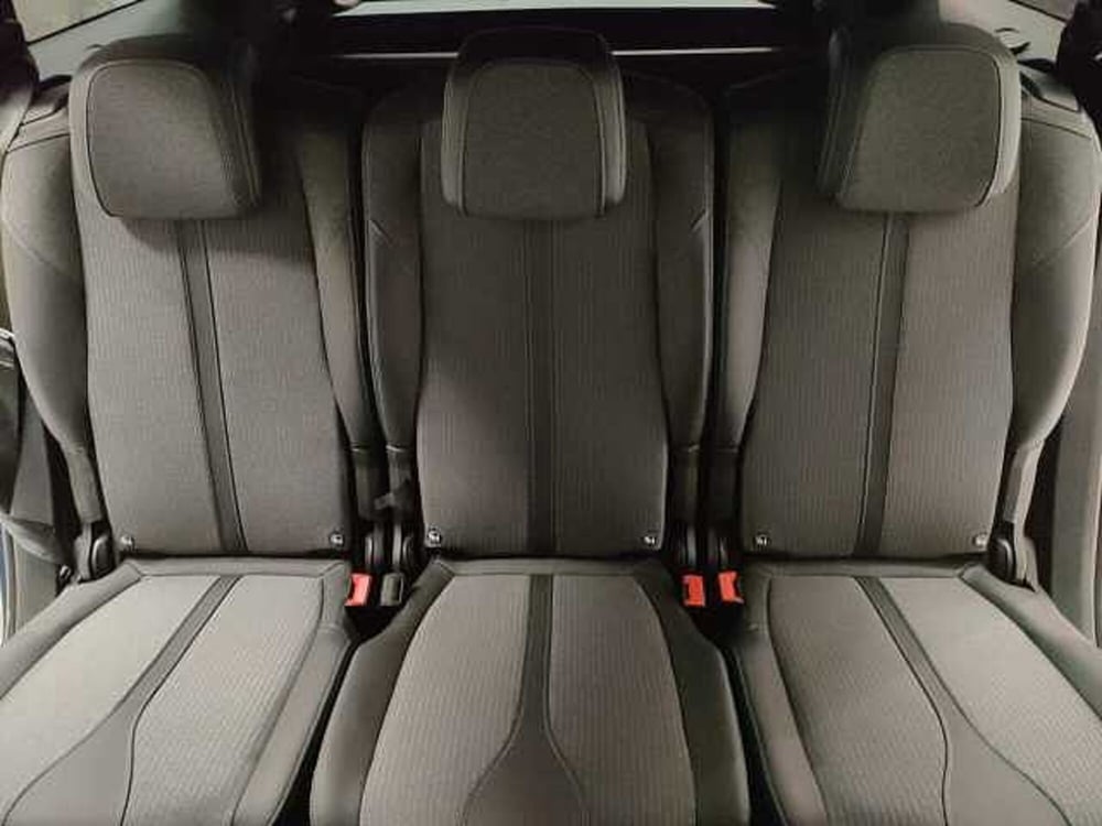 Peugeot 5008 usata a Teramo (13)
