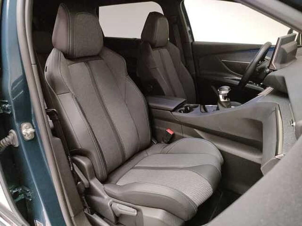 Peugeot 5008 usata a Teramo (15)