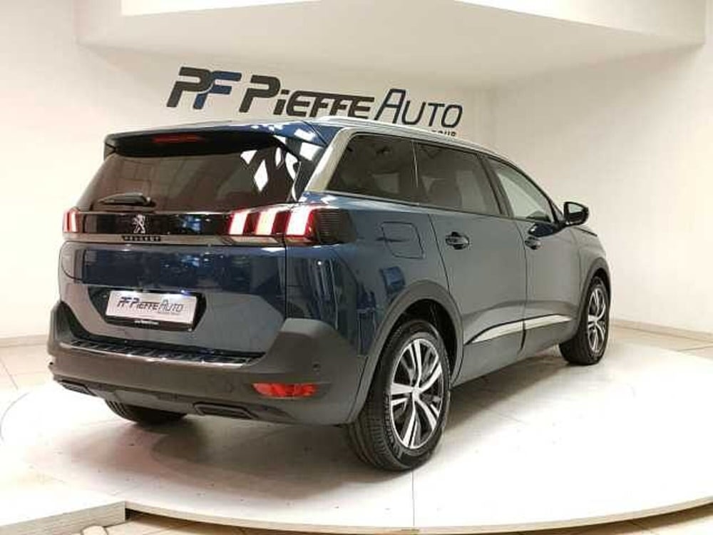 Peugeot 5008 usata a Teramo (4)