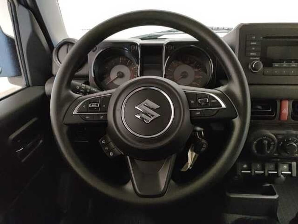 Suzuki Jimny nuova a Teramo (15)