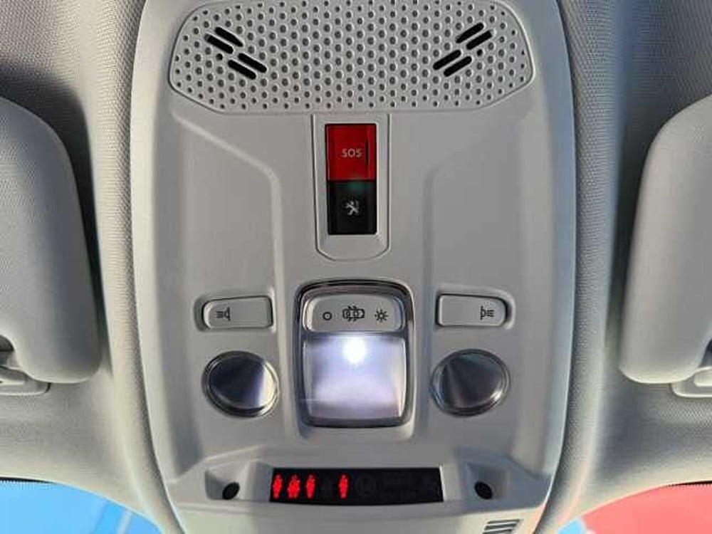 Peugeot 2008 usata a Teramo (18)
