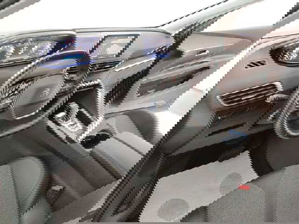 Peugeot 3008 usata a Teramo (11)