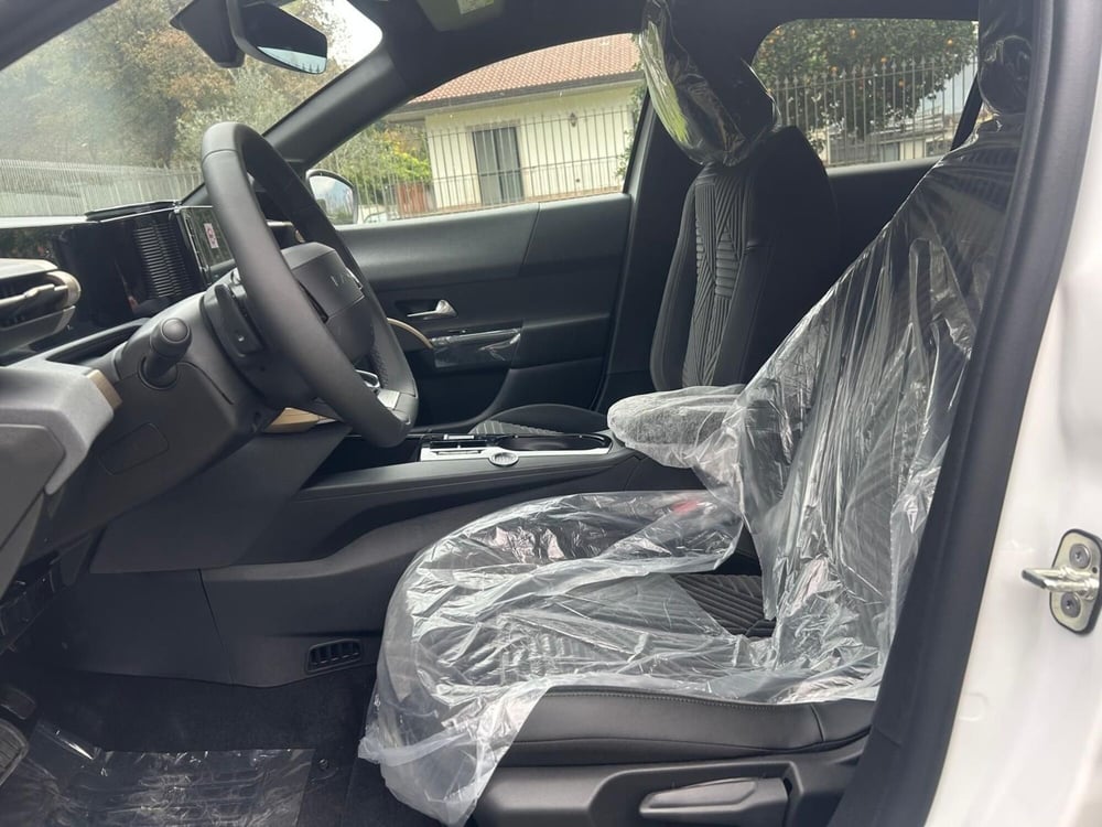 Lancia Ypsilon nuova a Salerno (6)
