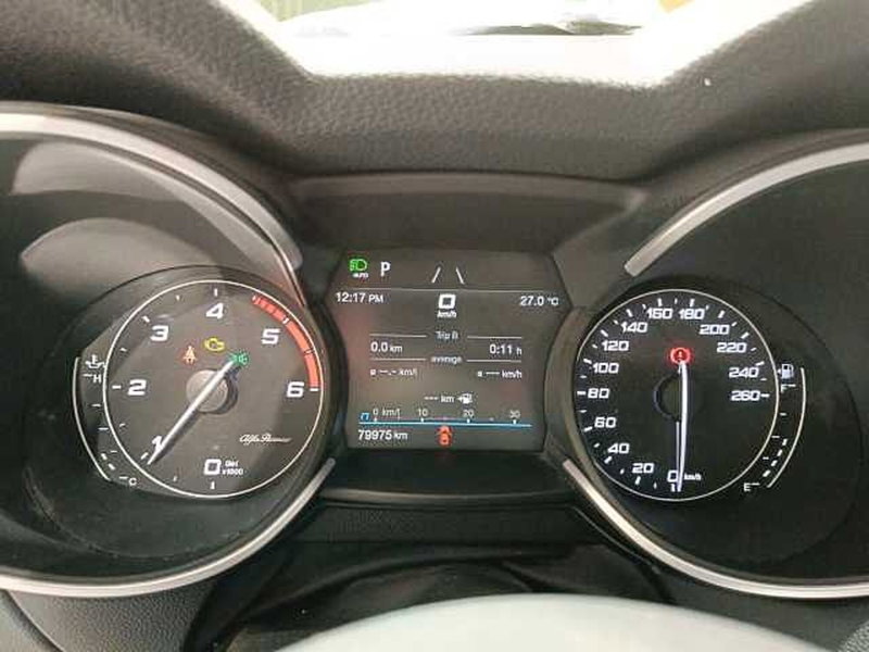 Alfa Romeo Stelvio usata a Teramo (18)