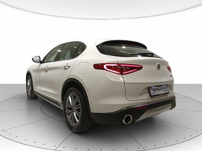 Alfa Romeo Stelvio usata a Teramo (3)