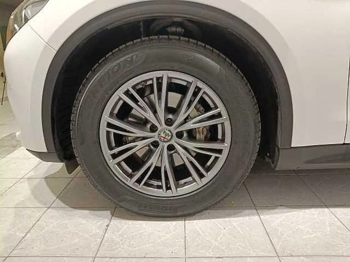 Alfa Romeo Stelvio usata a Teramo (7)