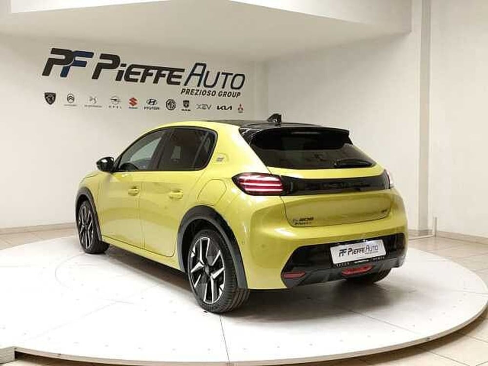 Peugeot 208 nuova a Teramo (3)