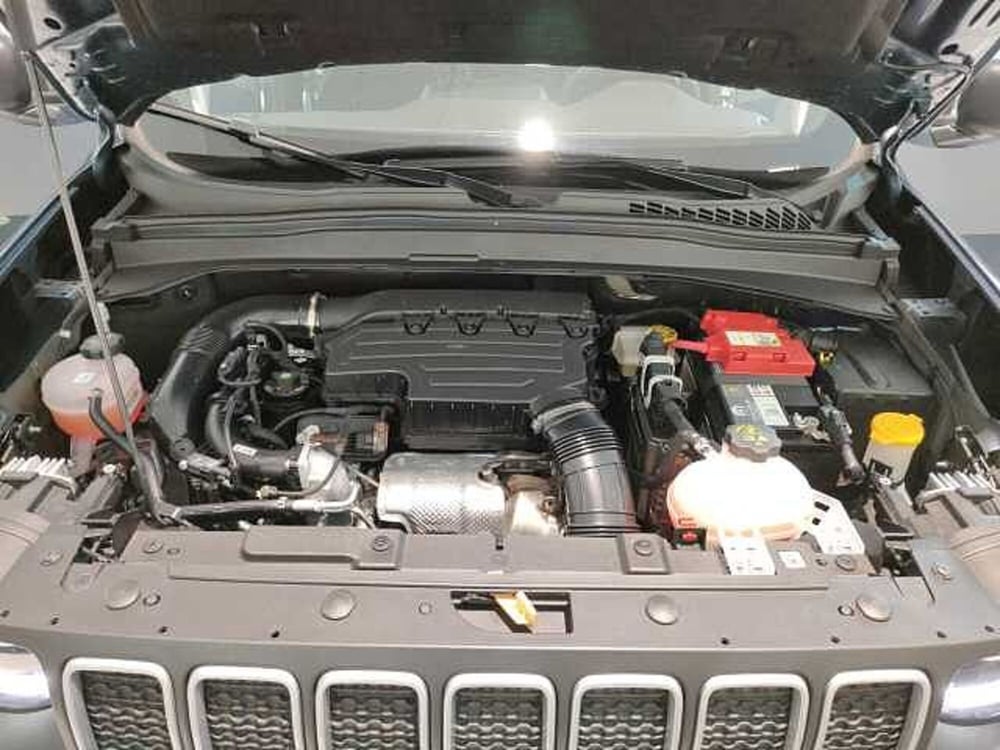 Jeep Renegade nuova a Teramo (10)