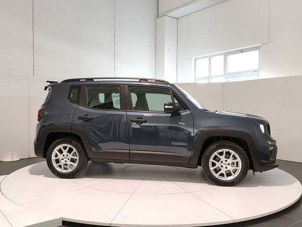 Jeep Renegade nuova a Teramo (5)