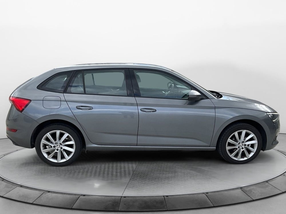 Skoda Scala usata a Catanzaro (6)