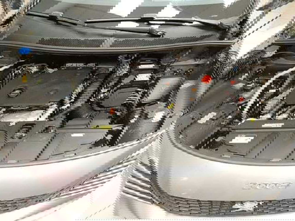 Peugeot 3008 usata a Teramo (10)