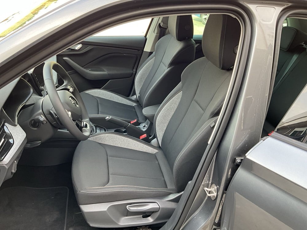 Skoda Kamiq nuova a Reggio Calabria (11)
