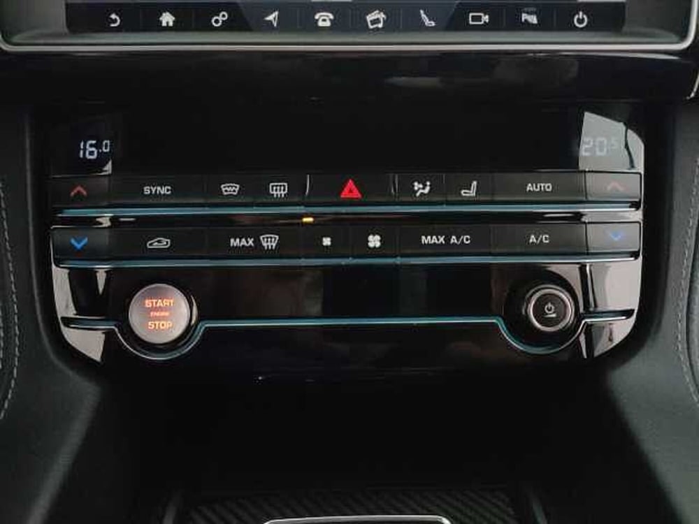Jaguar F-Pace usata a Teramo (20)