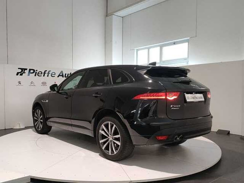 Jaguar F-Pace usata a Teramo (3)