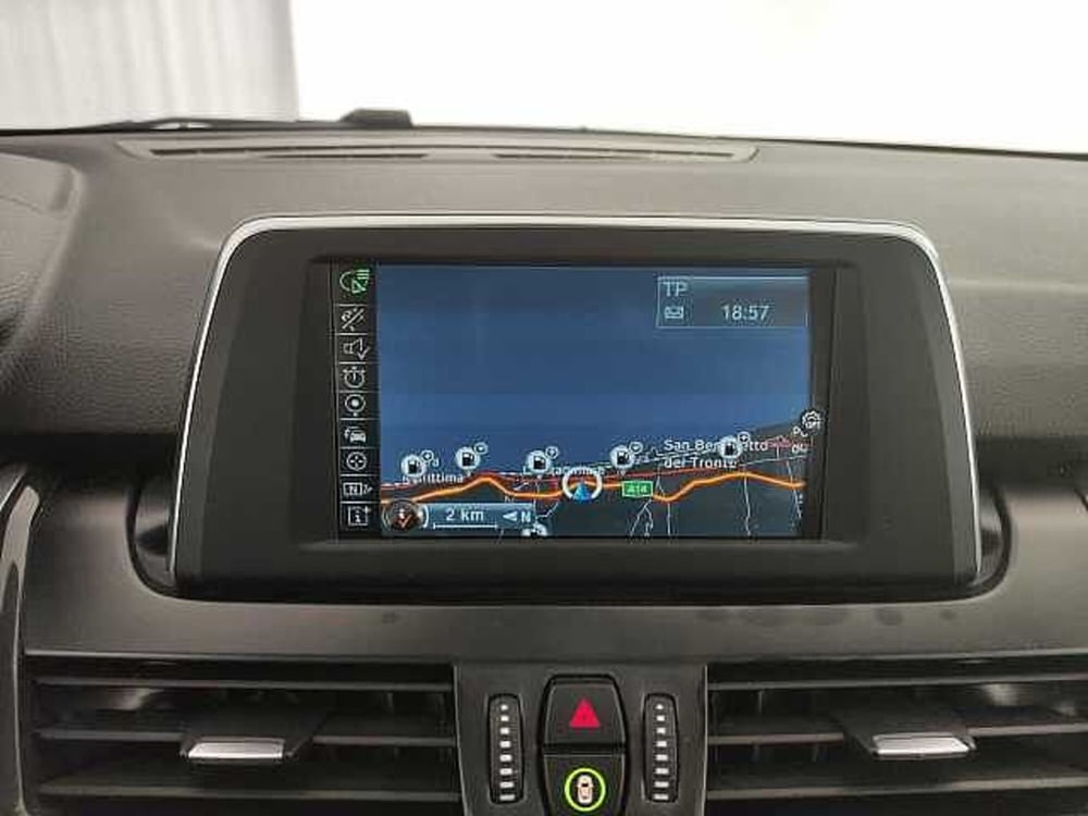 BMW Serie 2 Active Tourer usata a Teramo (19)