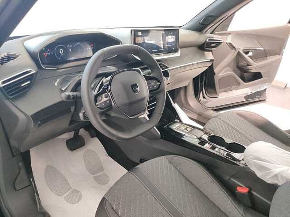 Peugeot 2008 nuova a Teramo (11)