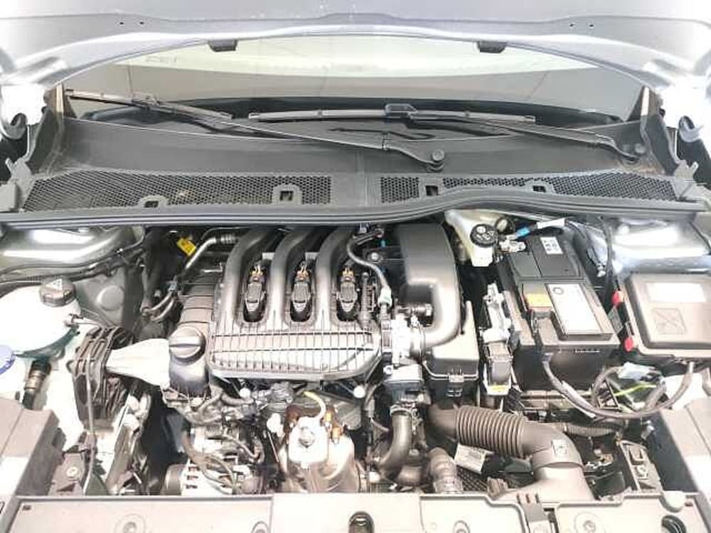Opel Corsa nuova a Teramo (10)