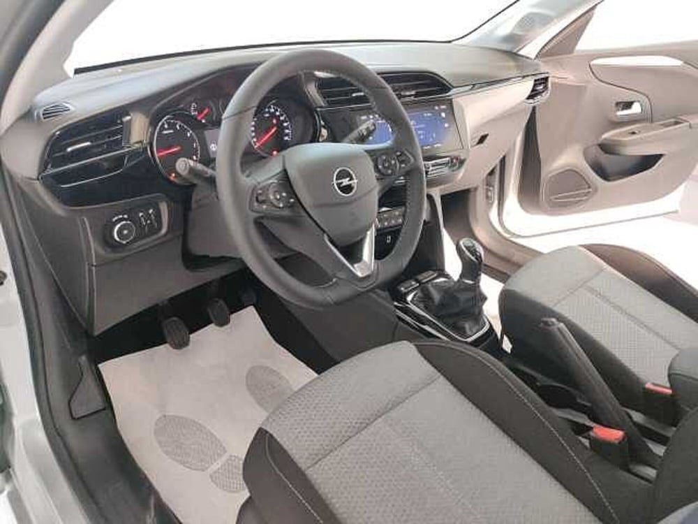 Opel Corsa nuova a Teramo (11)