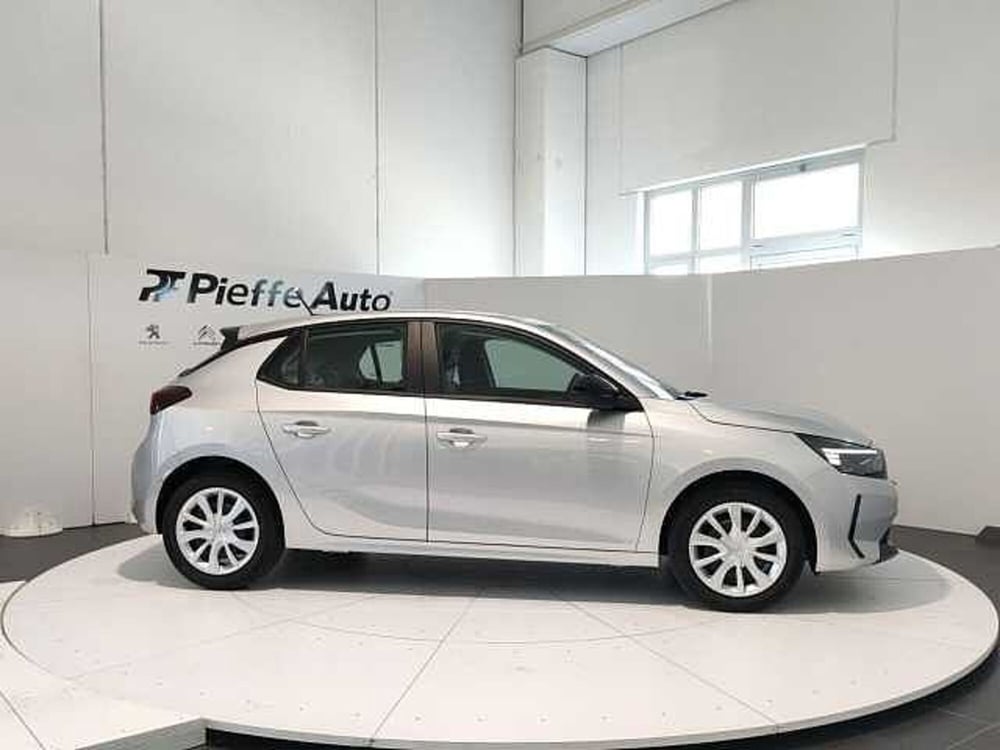 Opel Corsa nuova a Teramo (5)