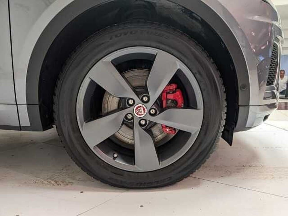 Jaguar E-Pace usata a Teramo (7)