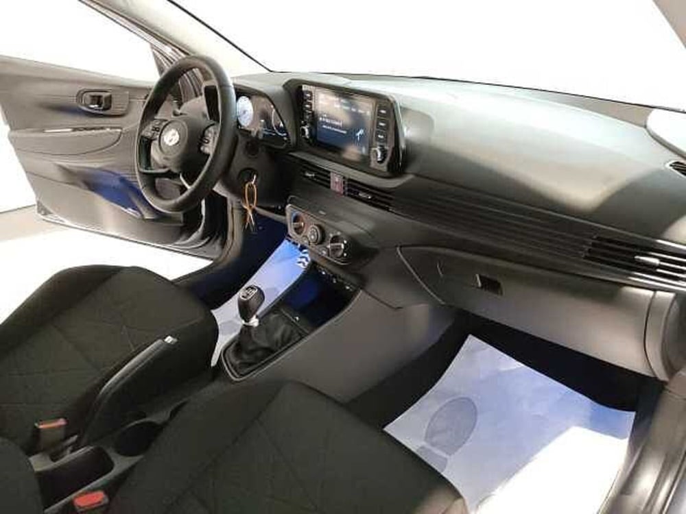 Hyundai Bayon nuova a Teramo (12)