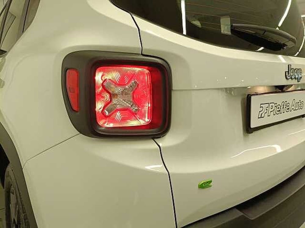 Jeep Renegade nuova a Teramo (9)