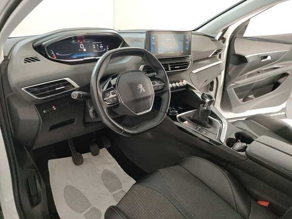 Peugeot 3008 usata a Teramo (11)