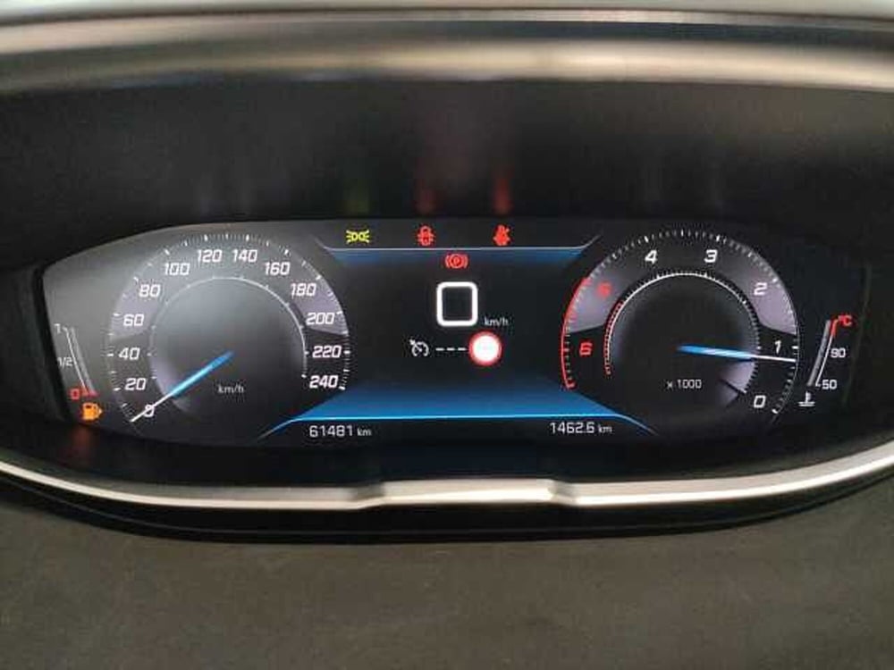 Peugeot 3008 usata a Teramo (18)