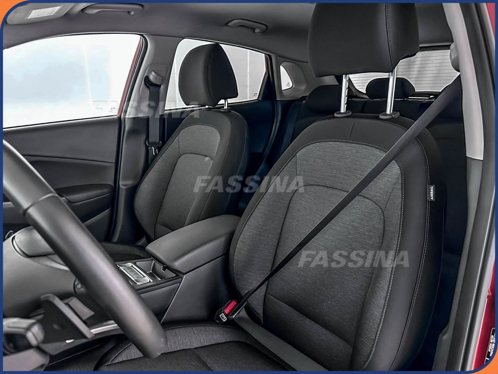 Hyundai Kona usata a Milano (8)