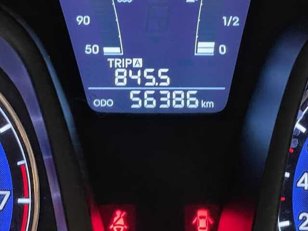 Hyundai ix20 usata a Genova (12)