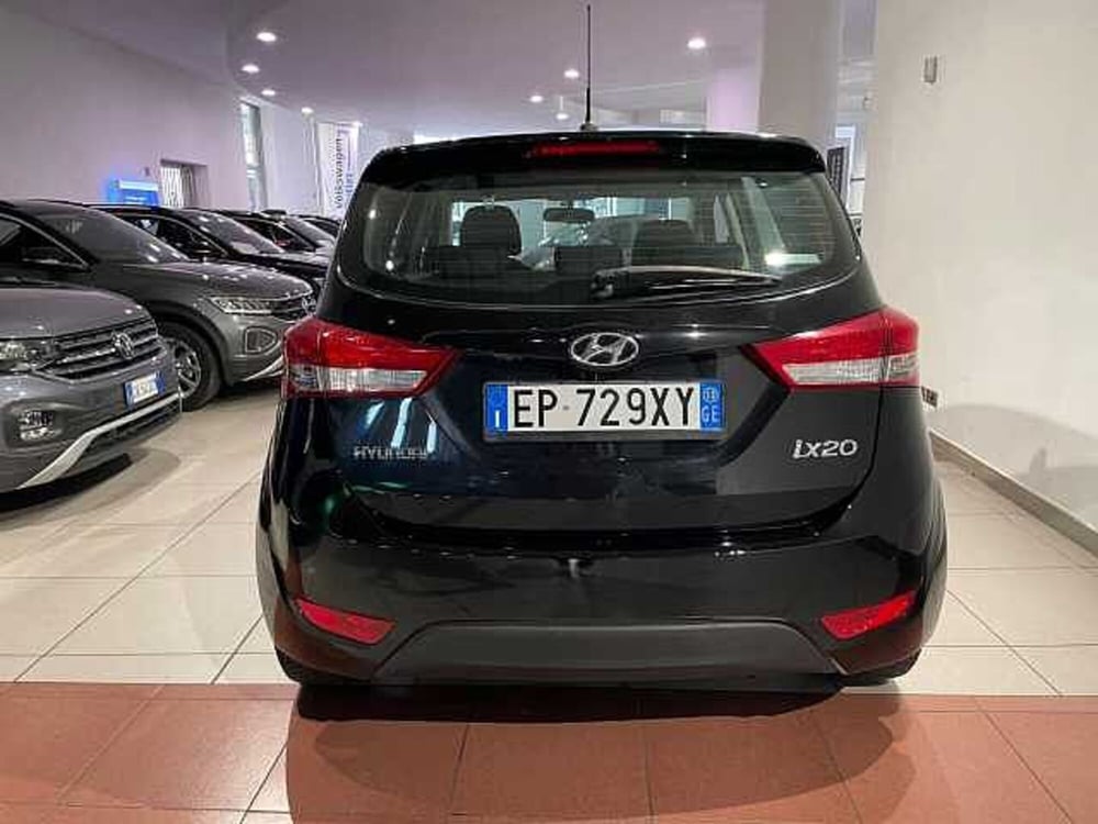 Hyundai ix20 usata a Genova (4)