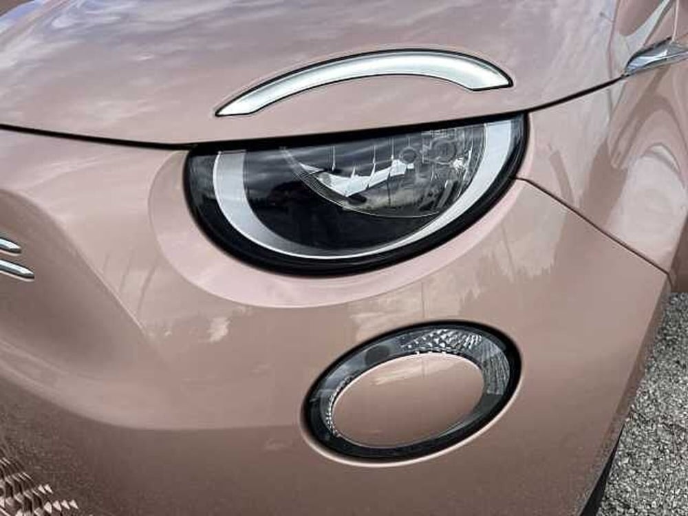 Fiat 500e usata a Treviso (16)