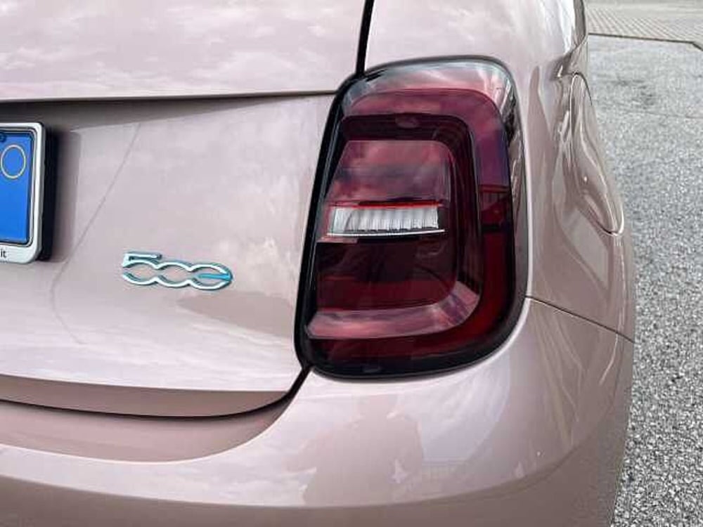 Fiat 500e usata a Treviso (17)
