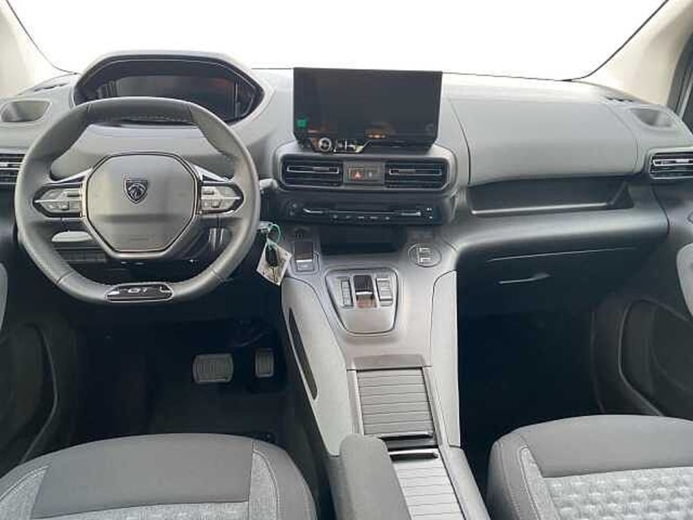 Peugeot Rifter nuova a Treviso (8)