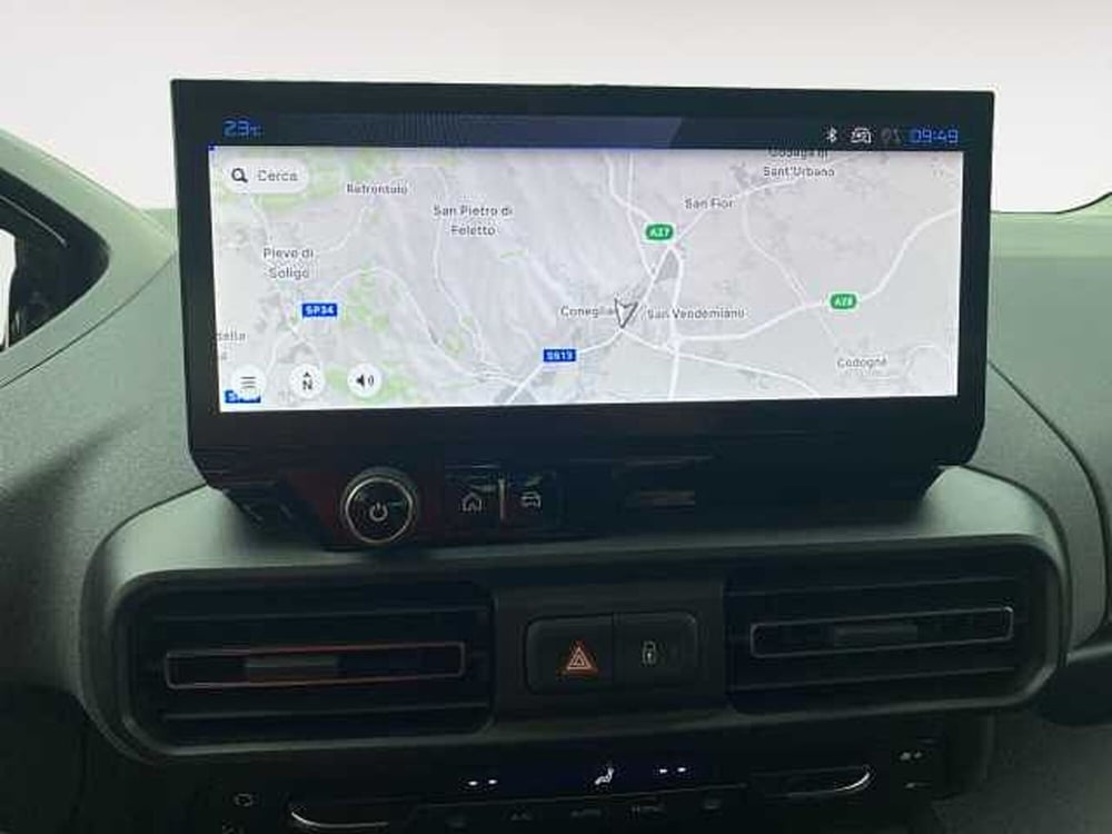 Peugeot Rifter nuova a Treviso (15)