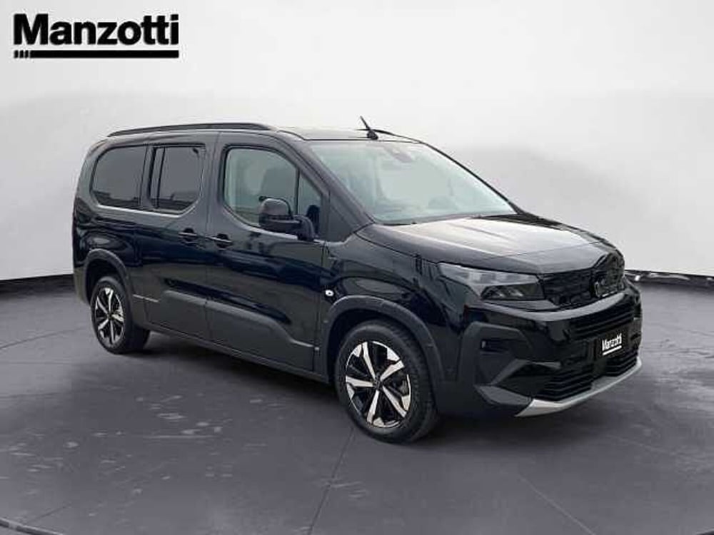 Peugeot Rifter nuova a Treviso (3)